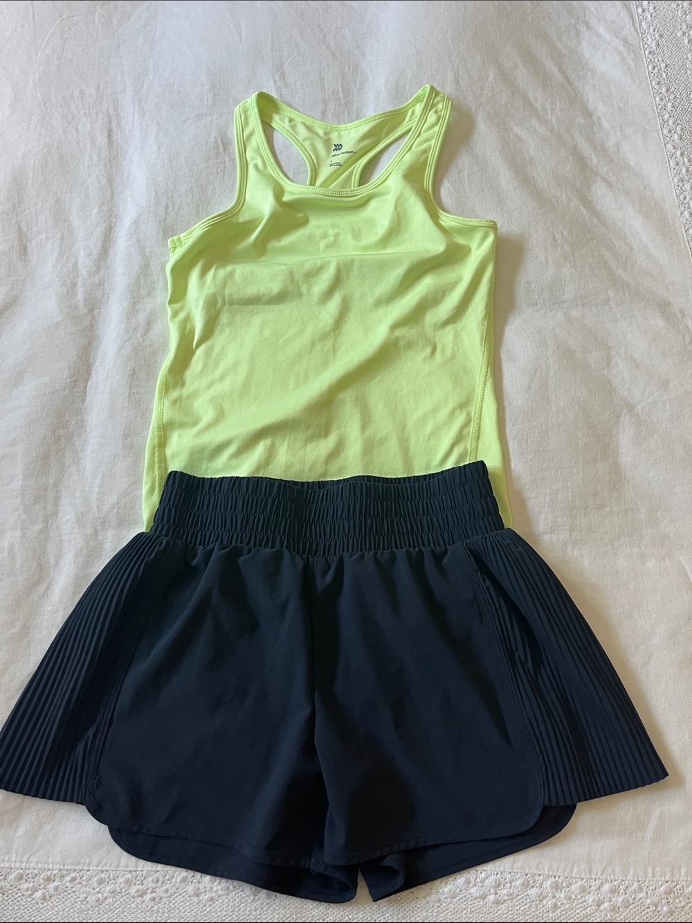 All in Motion Racerback Tank Top & Elastic Waist Shorts, Size Large (10/12)
